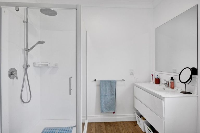 Photo of property in 297 Radnor Road, Midhirst, Stratford, 4394