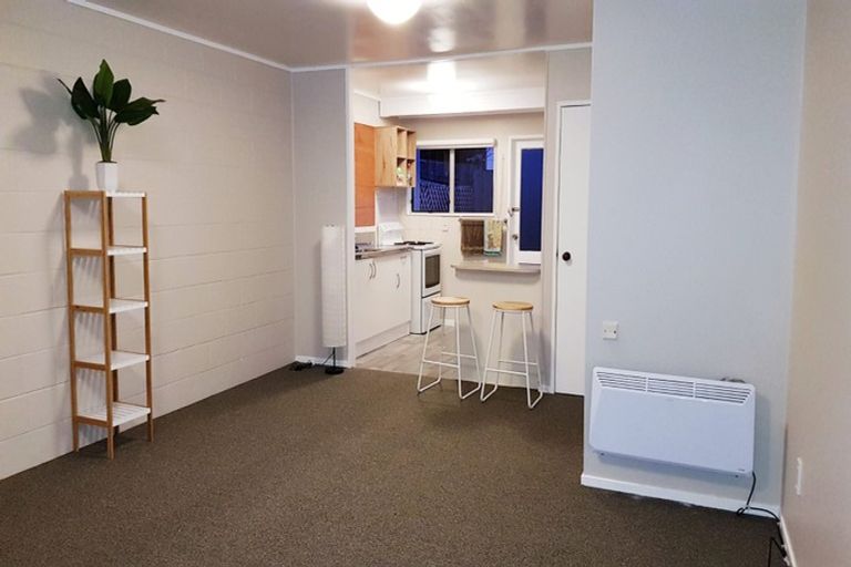 Photo of property in 4/101 Seymour Road, Sunnyvale, Auckland, 0612