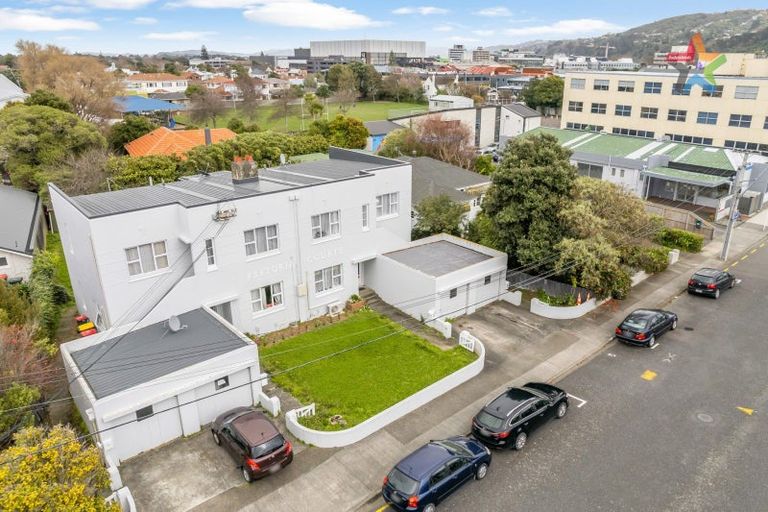 Photo of property in 28-30 Pretoria Street, Hutt Central, Lower Hutt, 5010