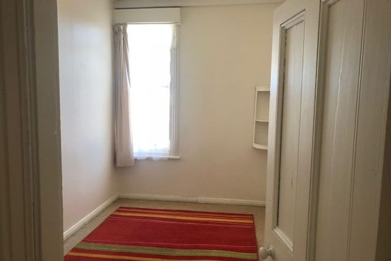 Photo of property in 80 Shakespeare Road, Bluff Hill, Napier, 4110