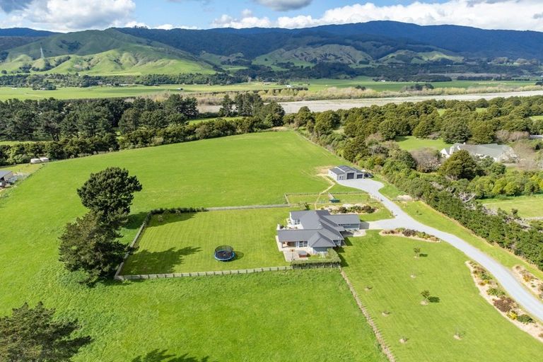 Photo of property in 319 Otaki Gorge Road, Hautere, Otaki, 5582