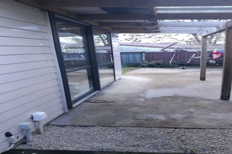 Photo of property in 42 Luanda Drive, Ranui, Auckland, 0612
