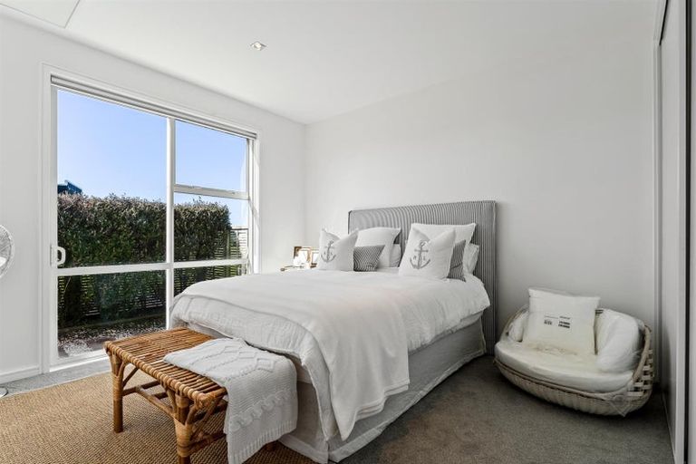 Photo of property in 15 Kewai Street, Omaha, 0986