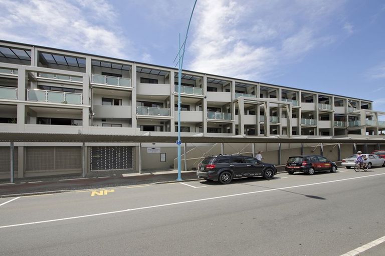 Photo of property in Paramount Apartments, 15/281 Maunganui Road, Mount Maunganui, 3116