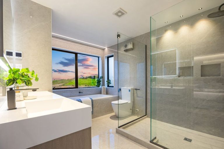Photo of property in 57 Matangi View Drive, Orewa, 0931