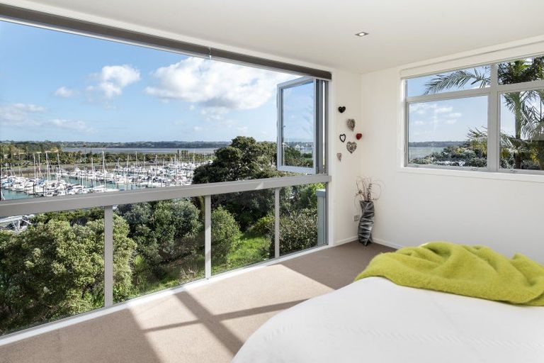 Photo of property in 81 Pine Harbour Parade, Beachlands, Auckland, 2018