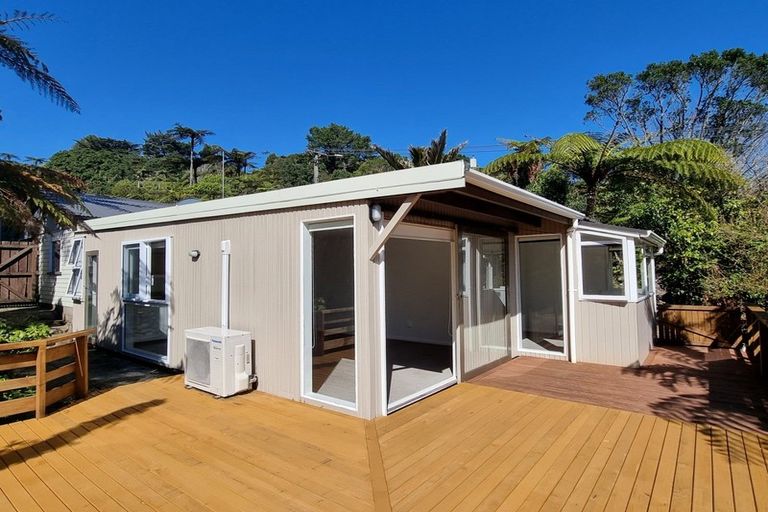 Photo of property in 7 Weenink Road, Karoro, Greymouth, 7805
