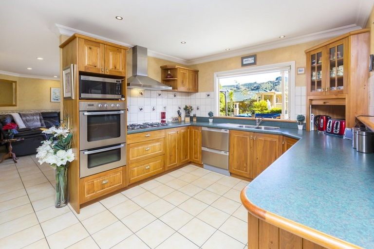 Photo of property in 41 Kirton Drive, Riverstone Terraces, Upper Hutt, 5018