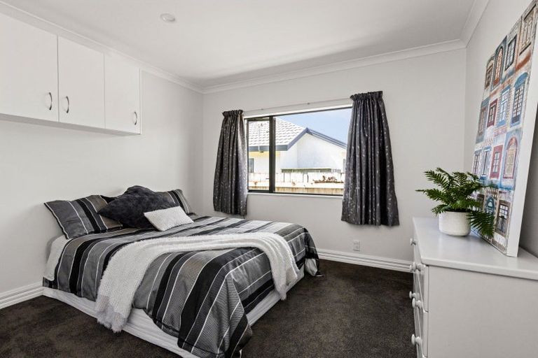 Photo of property in 36 Kensington Drive, Taradale, Napier, 4112