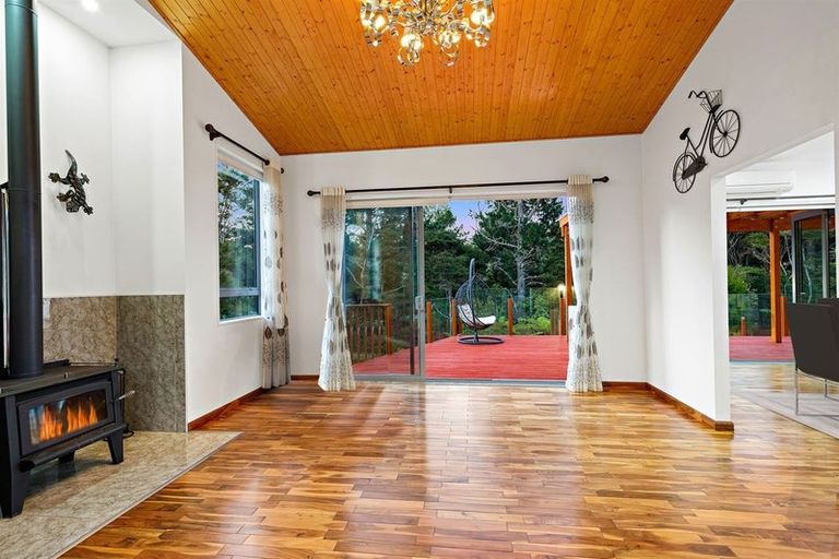 Photo of property in 16 Hobson Heights Road, Lucas Heights, Auckland, 0632