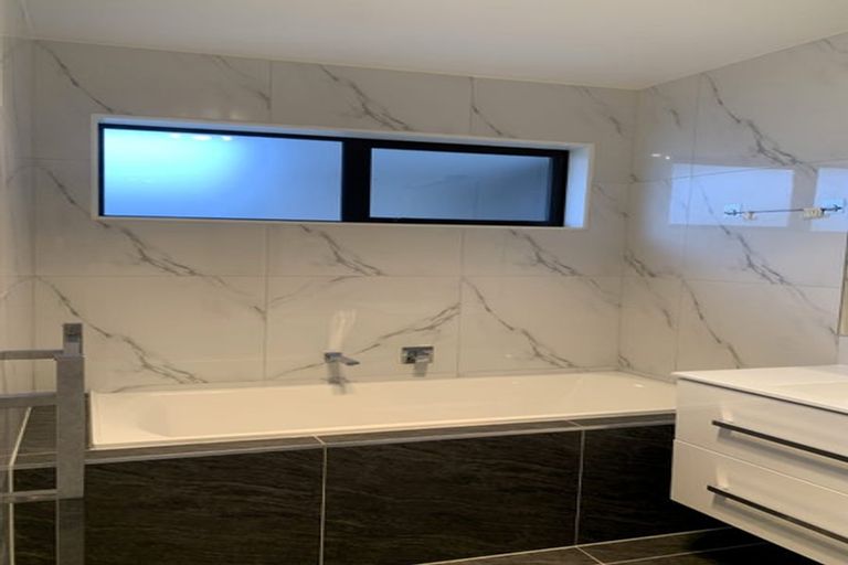 Photo of property in 23 Matata Drive, Takanini, 2112