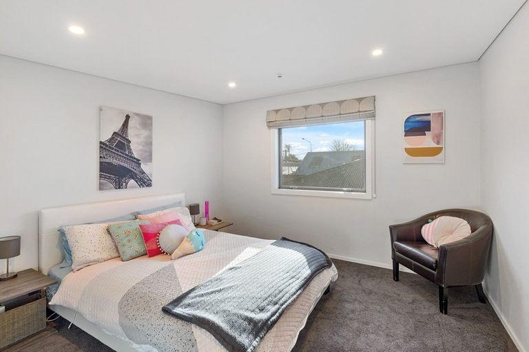 Photo of property in 37b Rossall Street, Merivale, Christchurch, 8014