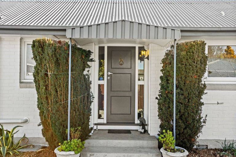 Photo of property in 110a Kippenberger Avenue, Rangiora, 7400
