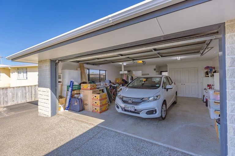 Photo of property in 19a Polson Street, Castlecliff, Whanganui, 4501