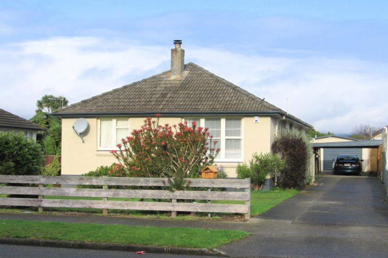 Photo of property in 112 Limbrick Street, Terrace End, Palmerston North, 4410
