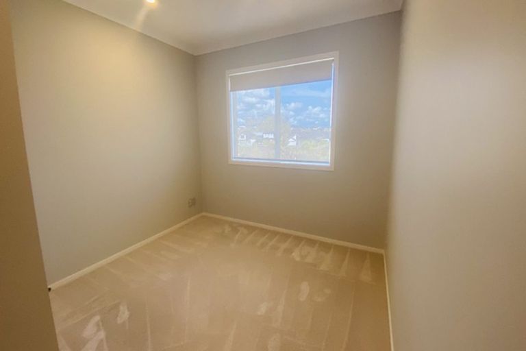 Photo of property in 30 Madison Terrace, Silverdale, 0932