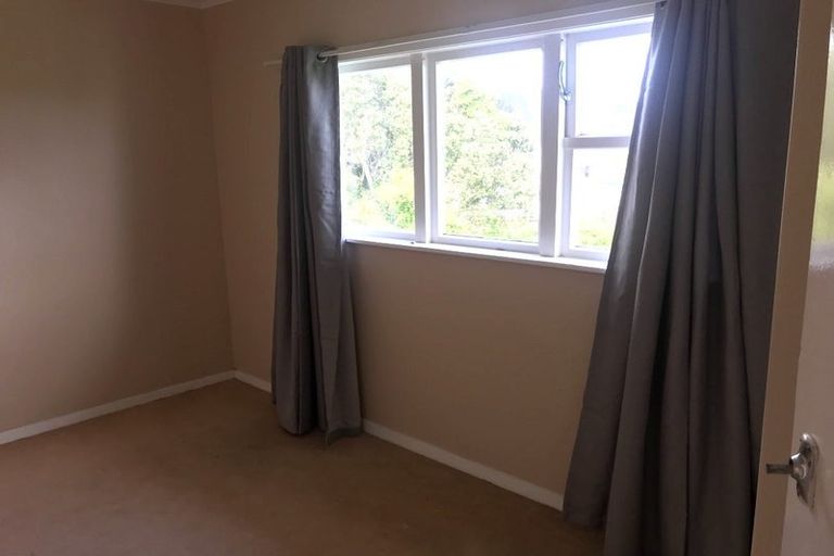 Photo of property in 78-80 Gear Terrace, Ranui, Porirua, 5024