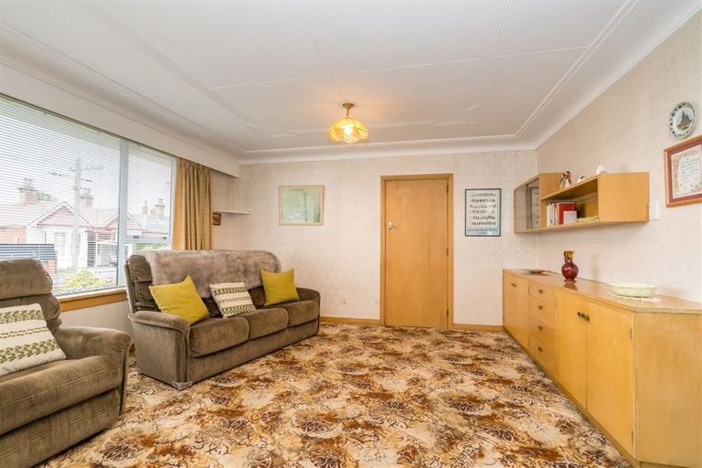 Photo of property in 22 Fitzroy Street, Caversham, Dunedin, 9012