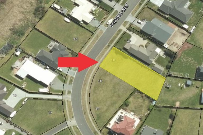 Photo of property in 18 Pukeko Way, Kinloch, Taupo, 3377