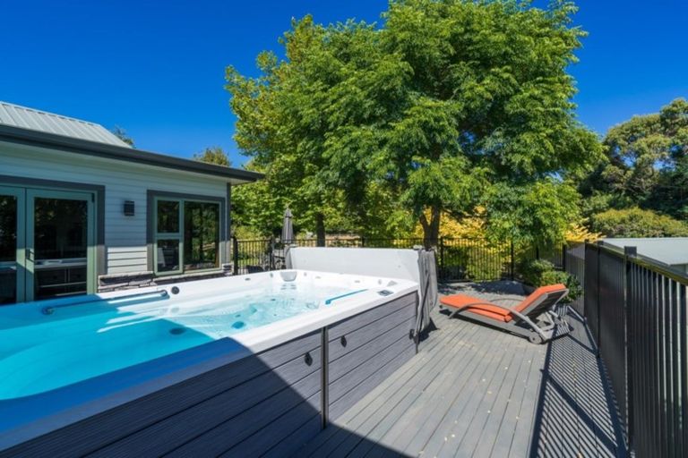 Photo of property in 22 Blue Ridge Drive, Acacia Bay, Taupo, 3385