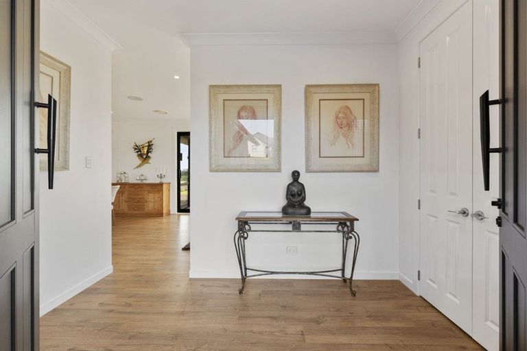 Photo of property in 27 Church View Road, Waiau Pa, Pukekohe, 2679