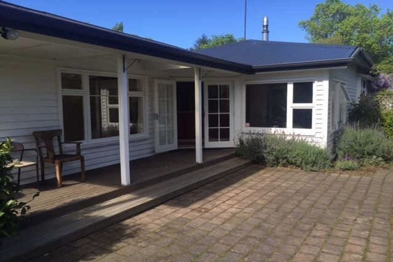 Photo of property in 135 Studholme Street, Somerfield, Christchurch, 8024