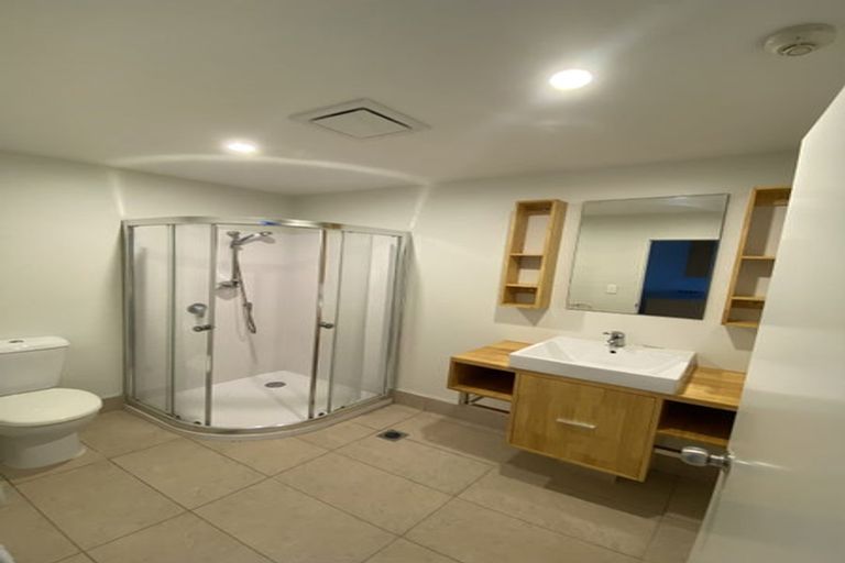 Photo of property in 1/63 Kestev Drive, Flat Bush, Auckland, 2016