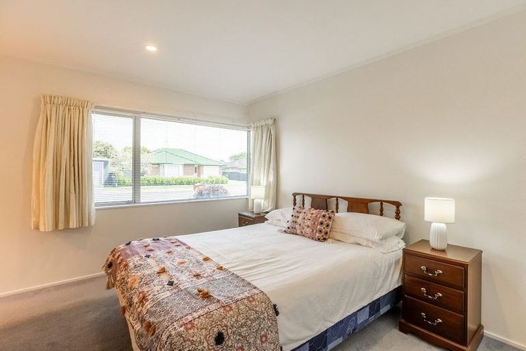 Photo of property in 10a Sunburst Court, Paraparaumu Beach, Paraparaumu, 5032