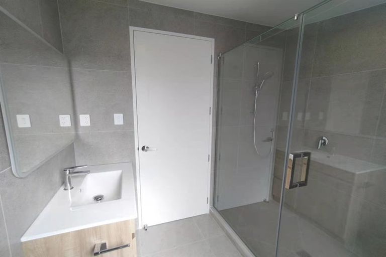 Photo of property in 36d Marendellas Drive, Bucklands Beach, Auckland, 2014