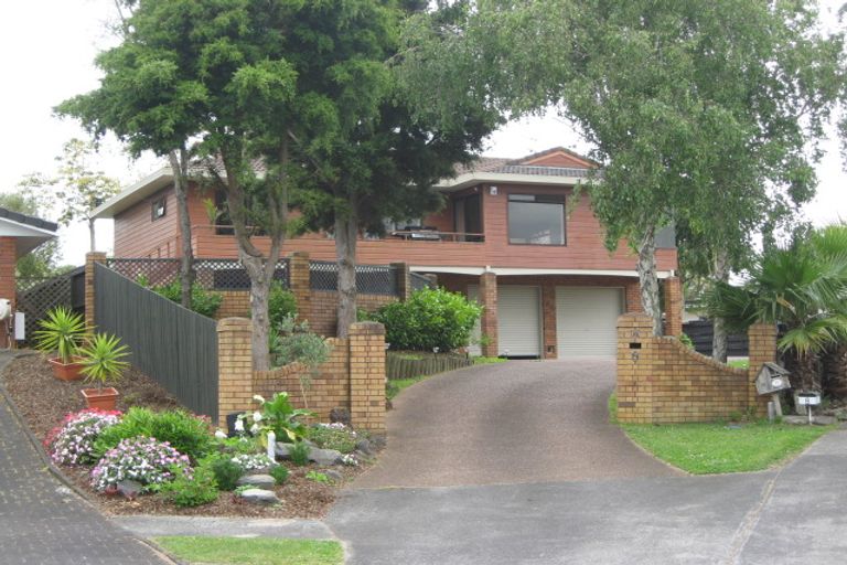 Photo of property in 6 Aztec Place, Conifer Grove, Takanini, 2112