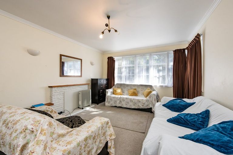 Photo of property in 95 Moorefield Road, Johnsonville, Wellington, 6037