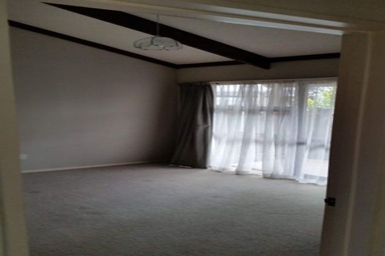 Photo of property in 18 Leyton Place, Nawton, Hamilton, 3200