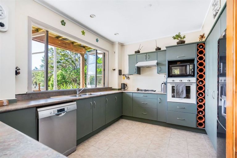 Photo of property in 60 Te Rongo Road, Parua Bay, Whangarei, 0174