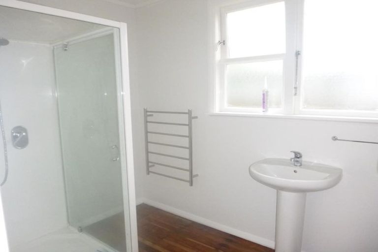 Photo of property in 51 Gillespies Road, Birchville, Upper Hutt, 5018