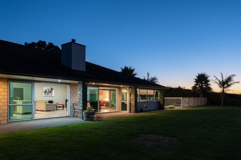 Photo of property in 138 Showground Road, Waimate North, Kaikohe, 0472