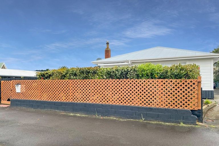 Photo of property in 19 Miriama Street, Taumarunui, 3920