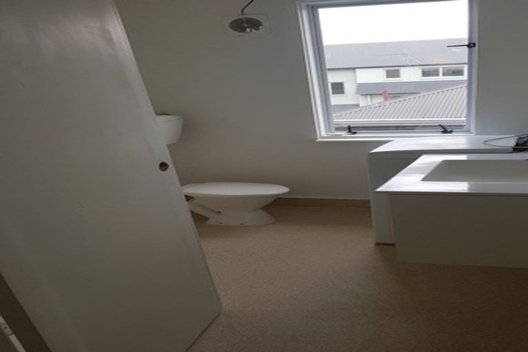 Photo of property in 297 Barbadoes Street, Christchurch Central, Christchurch, 8011