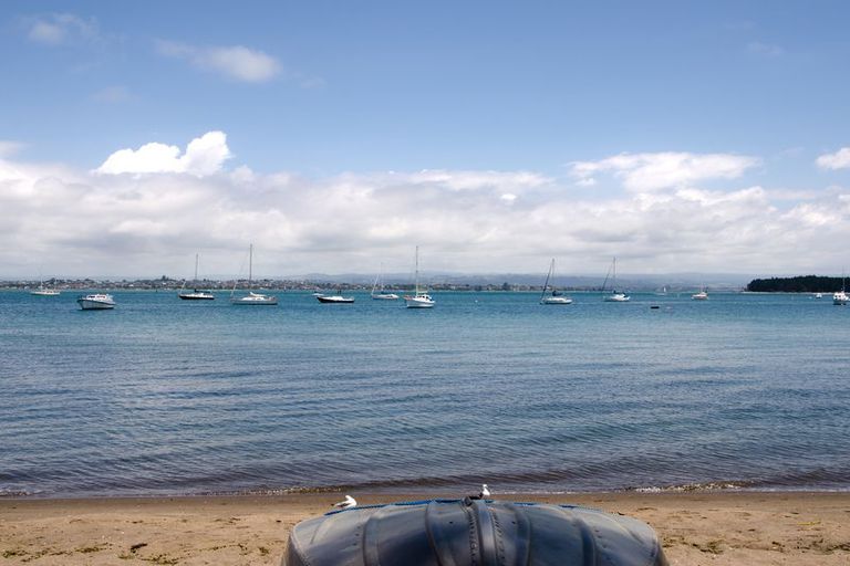 Photo of property in Salisbury Crown, 2/7 Salisbury Avenue, Mount Maunganui, 3116