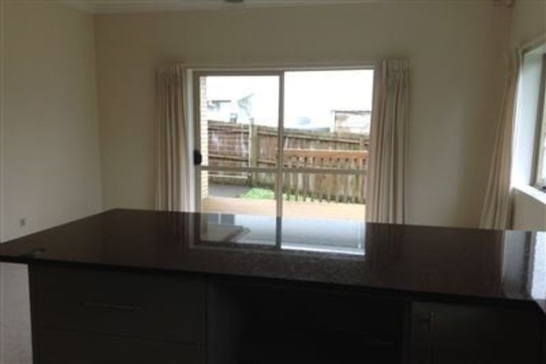 Photo of property in 24 Durbin Court, Greenhithe, Auckland, 0632