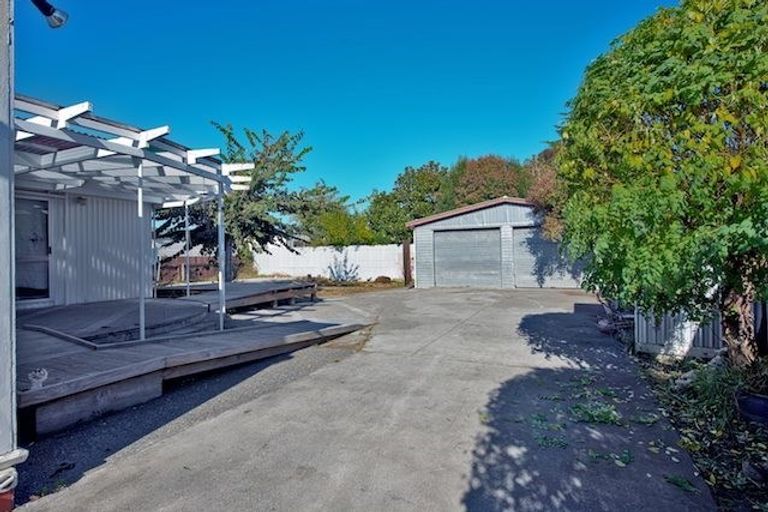 Photo of property in 609 Buller Street, Akina, Hastings, 4122