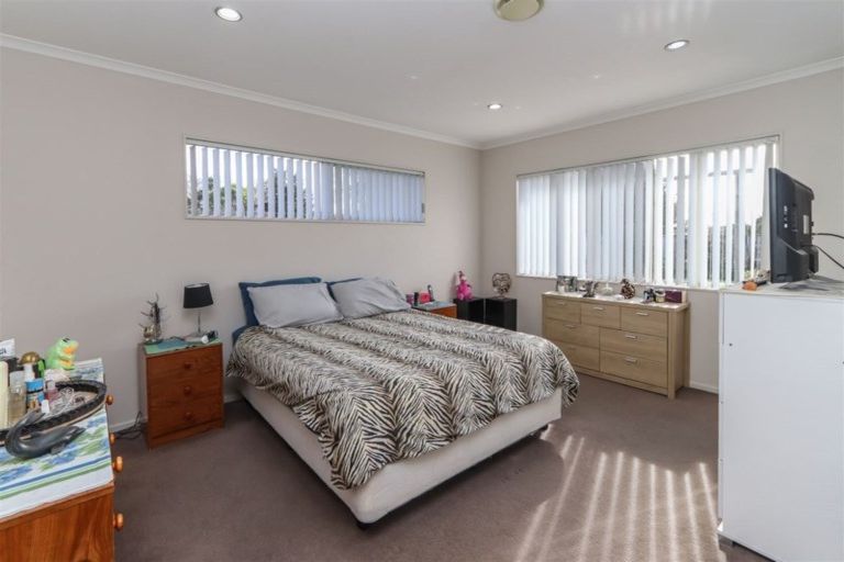 Photo of property in 6c Faber Place, Inglewood, 4330
