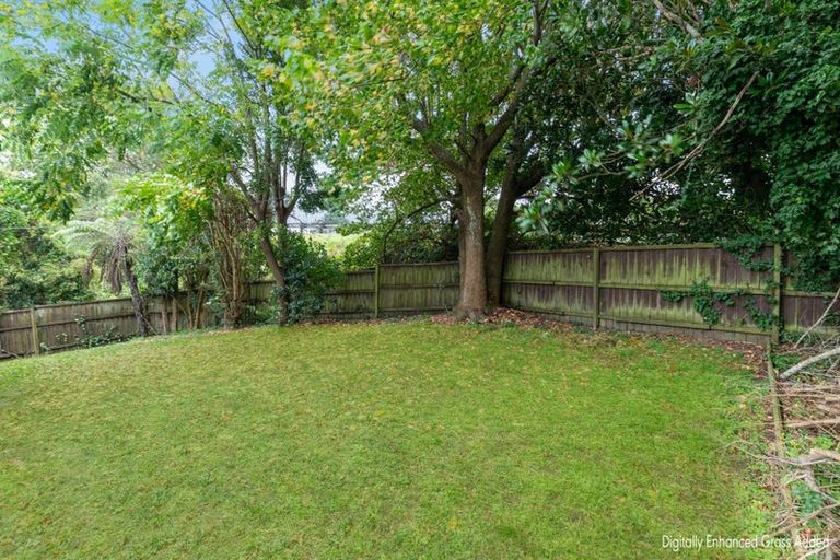 Photo of property in 1 Shifnal Drive, Randwick Park, Auckland, 2105