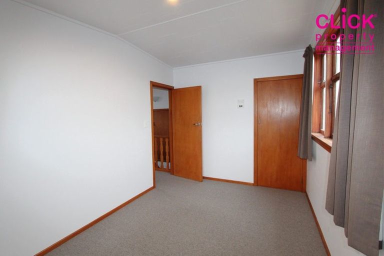 Photo of property in 11 Earls Road, Saint Clair, Dunedin, 9012