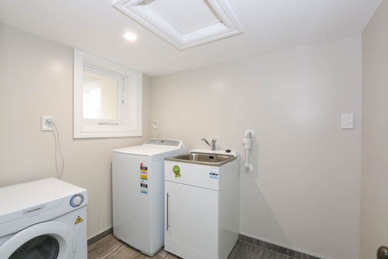 Photo of property in 84 Salamanca Road, Kelburn, Wellington, 6012