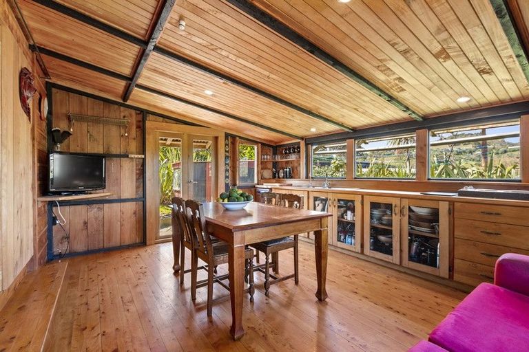 Photo of property in 5 Te Whare Hauora Place, Raglan, 3225