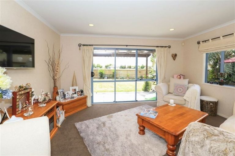 Photo of property in 18 Gallery Grove, Flagstaff, Hamilton, 3210