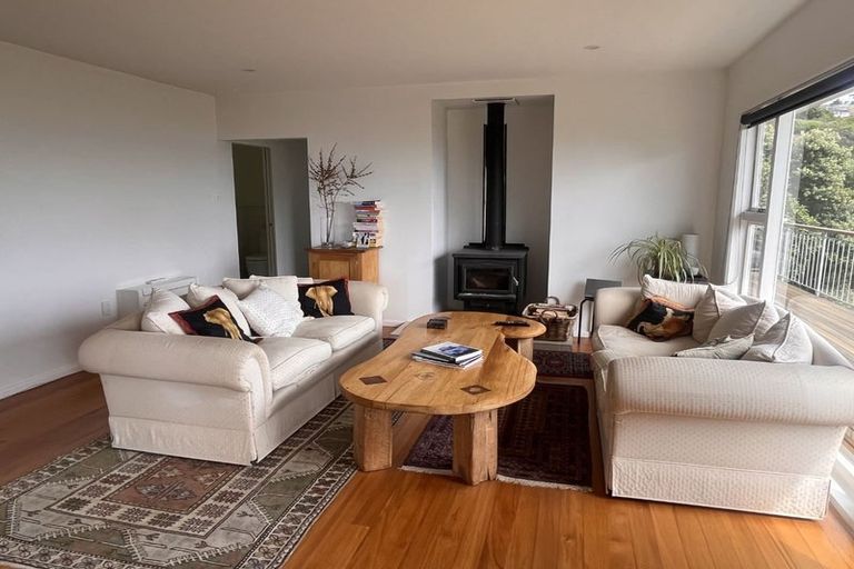 Photo of property in 64 Moncks Spur Road, Redcliffs, Christchurch, 8081