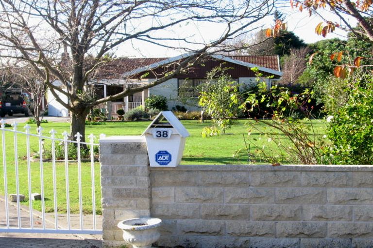 Photo of property in 38 Waerenga Road, Otaki, 5512