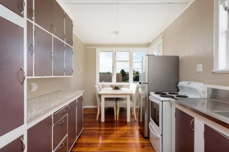 Photo of property in 25b Pine Avenue, Otumoetai, Tauranga, 3110