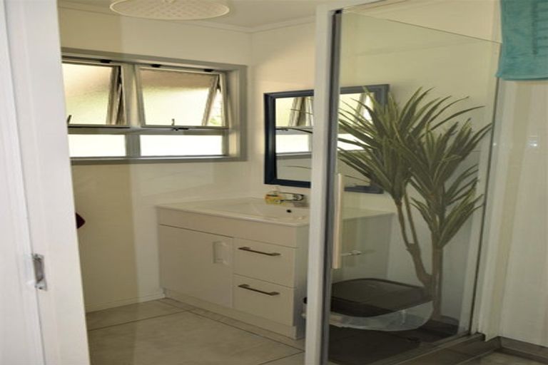 Photo of property in 49 Kai Iwi Lakes Road, Omamari, Dargaville, 0373